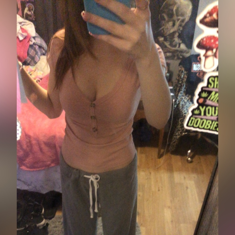 skin tight shirt